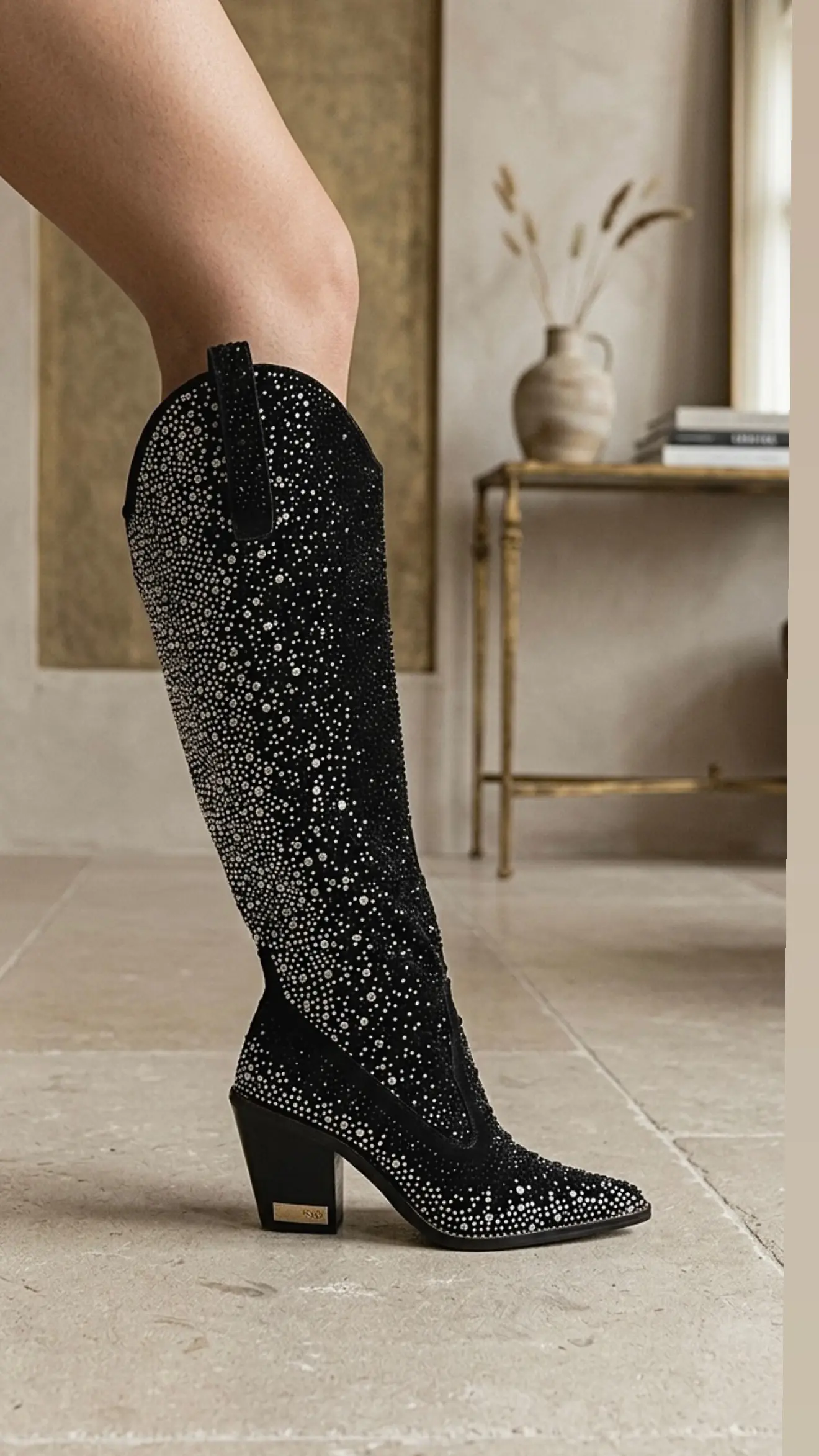 Cristal Latin Grammy Edition 2024